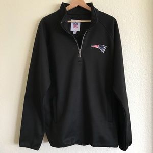 NWOT Men’s NFL Patriots quarter zip golf sweater